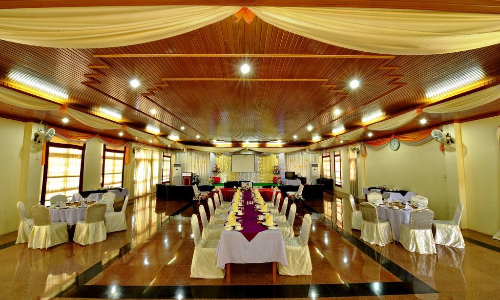 Win Unity Resort Hotel Monywa Εξωτερικό φωτογραφία